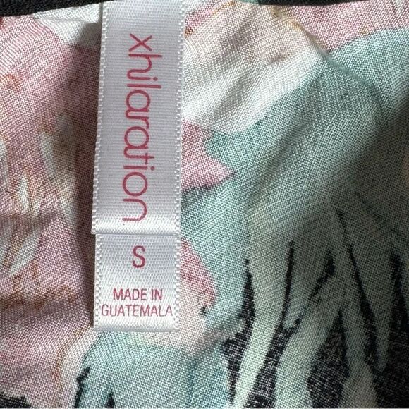 Xhilaration Black and Pink Floral Jumpsuit with V-Neckline - Picture 10 of 10